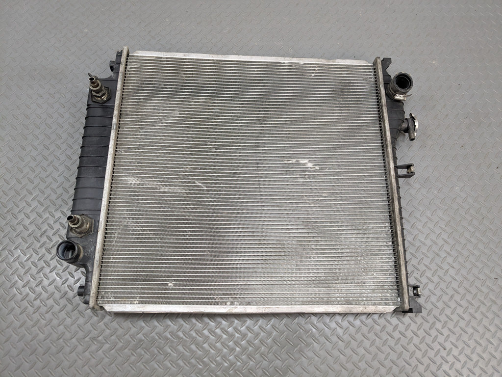 2006 - 2010 FORD EXPLORER OEM ENGINE COOLING RADIATOR ASSEMBLY