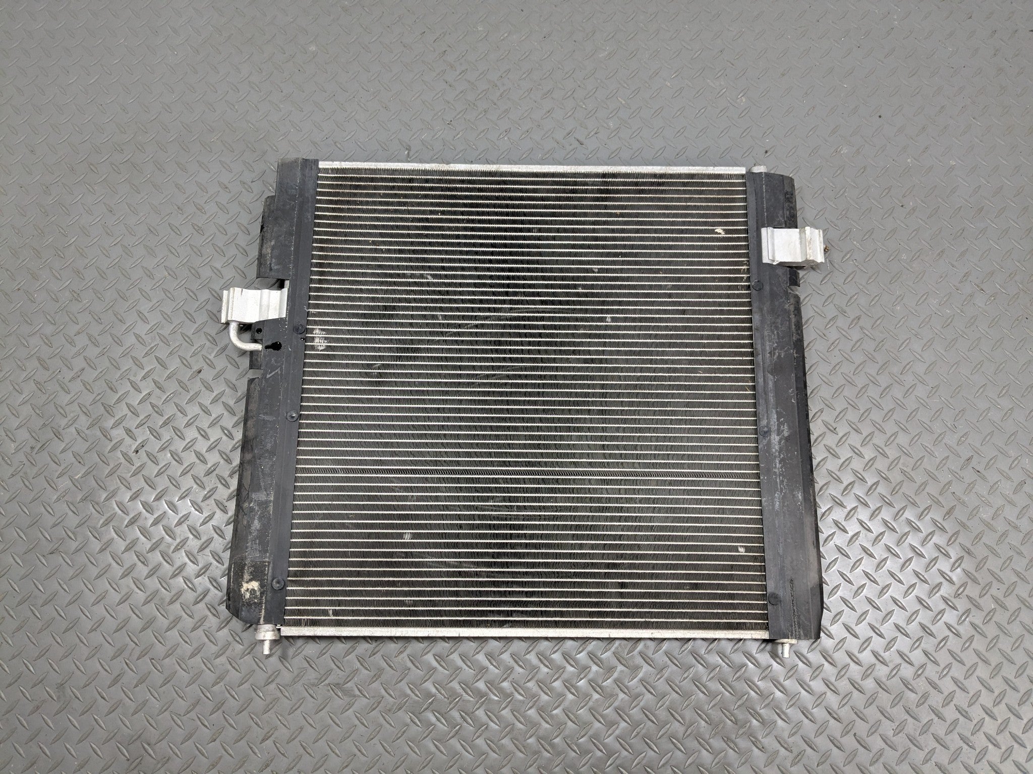 2006 - 2010 FORD EXPLORER OEM AC AIR CONDITIONING CONDENSER RADIATOR ASSEMBLY