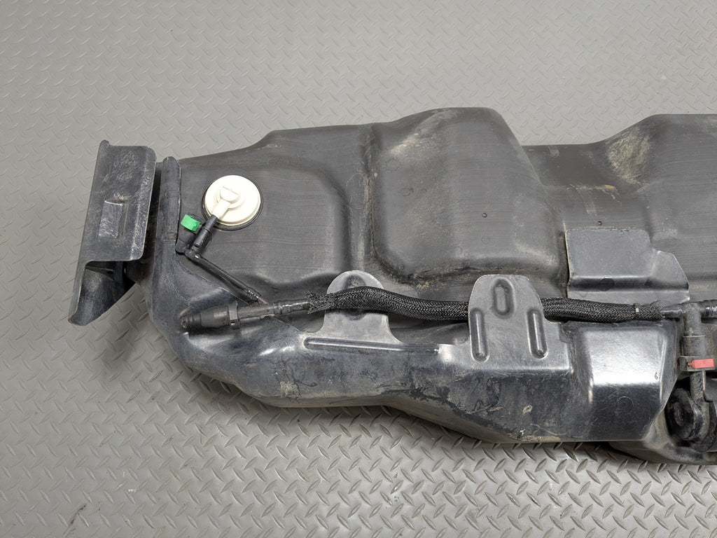 2006 - 2010 FORD EXPLORER OEM GASOLINE GAS FUEL TANK RESERVOIR ASSEMBLY