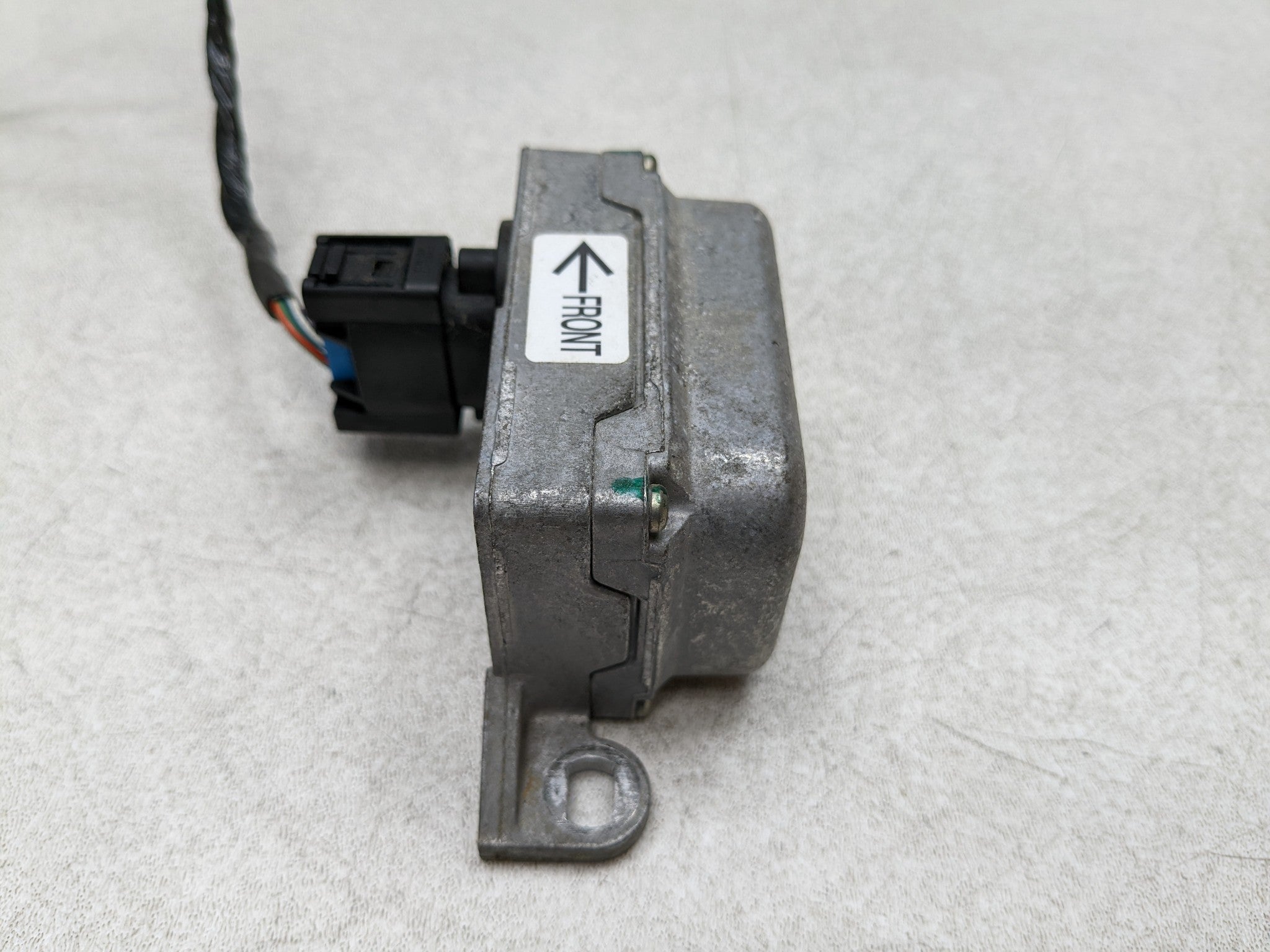 2006 - 2010 FORD EXPLORER OEM YAW RATE SENSOR STABILITY CONTROL MODULE UNIT