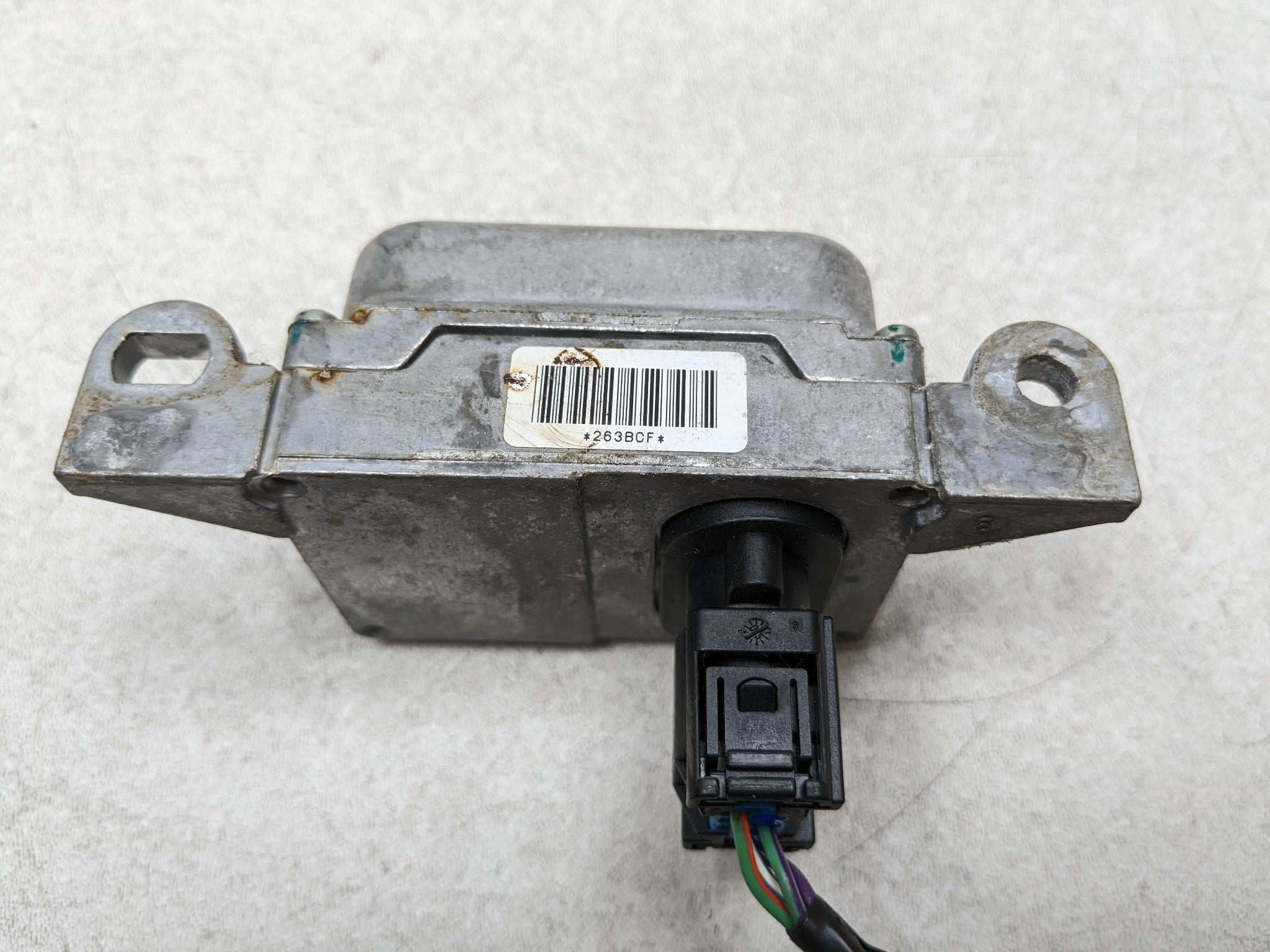 2006 - 2010 FORD EXPLORER OEM YAW RATE SENSOR STABILITY CONTROL MODULE UNIT