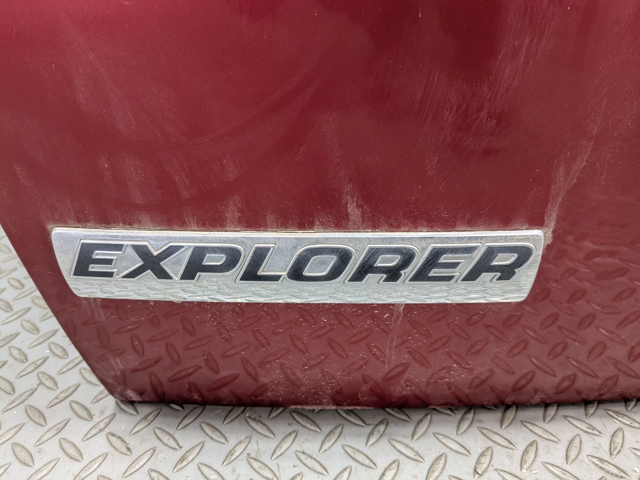 2006 - 2010 FORD EXPLORER OEM REAR LIFTGATE SHELL PANEL WITH GLASS ASSEMBLY