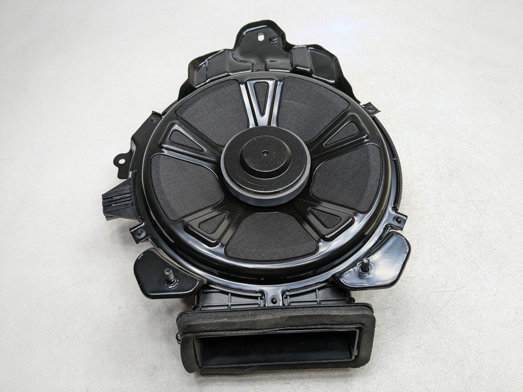 19 - 24 VOLVO S60 OEM SPEAKER SUBWOOFER DOOR AUDIO SYSTEM REAR LEFT AND RIGHT