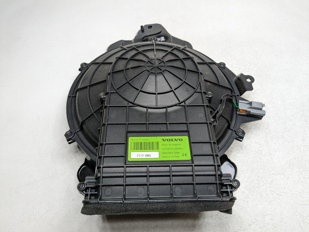 19 - 24 VOLVO S60 OEM SPEAKER SUBWOOFER DOOR AUDIO SYSTEM REAR LEFT AND RIGHT