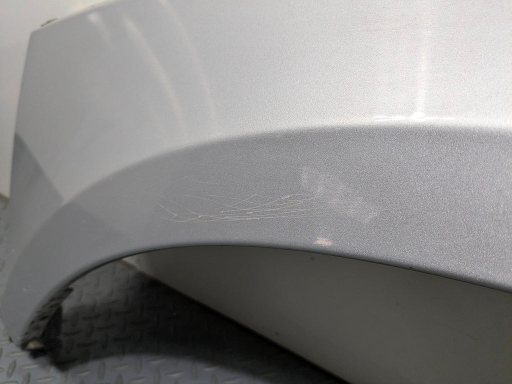 2003 - 2005 LAND ROVER RANGE ROVER OEM FENDER WITH SIDE LAMP FRONT LEFT DRIVER