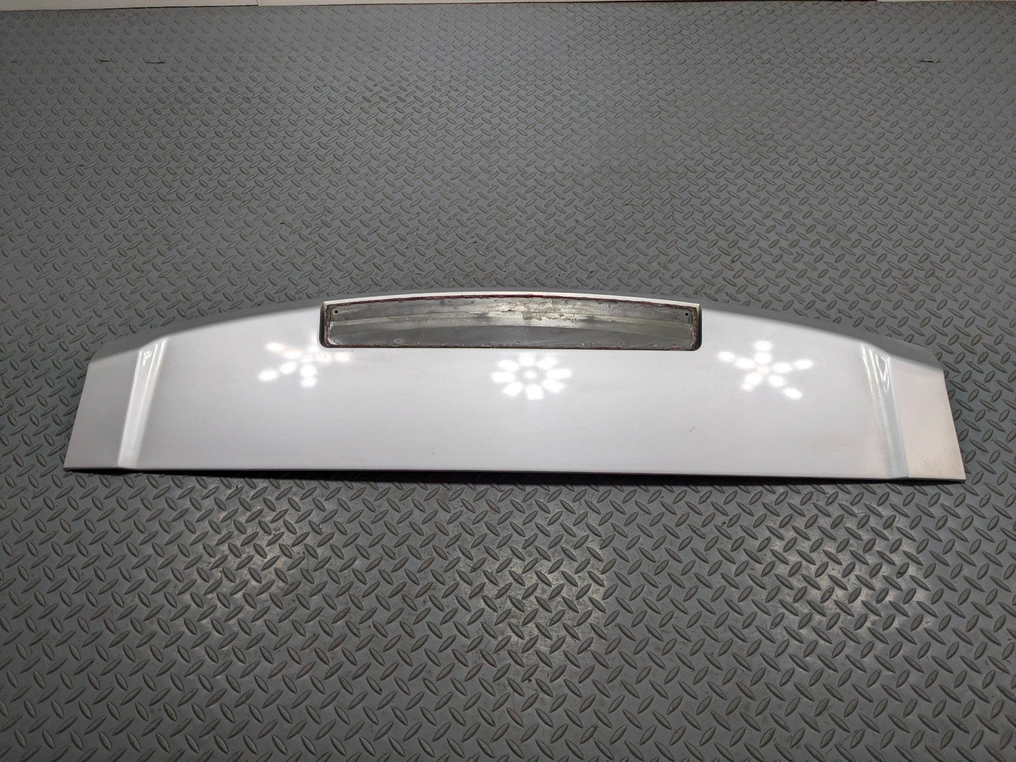 2003 - 2005 LAND ROVER RANGE ROVER OEM REAR TAILGATE TRUNK SPOILER WING FITS