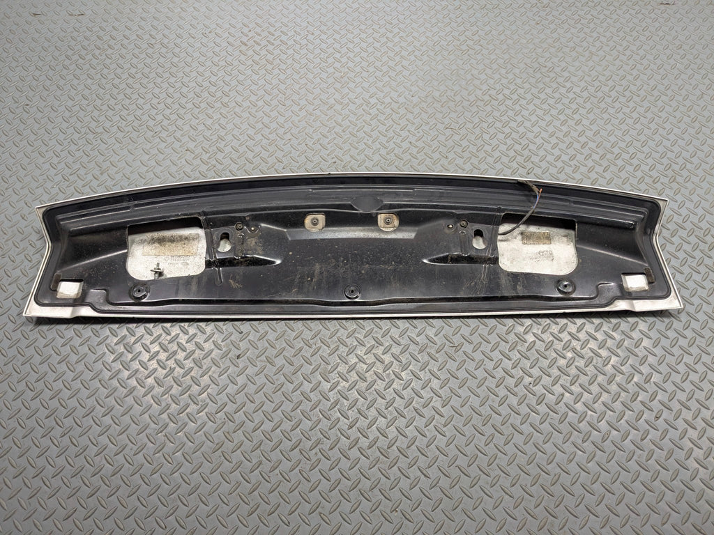 2003 - 2005 LAND ROVER RANGE ROVER OEM REAR TAILGATE TRUNK SPOILER WING FITS