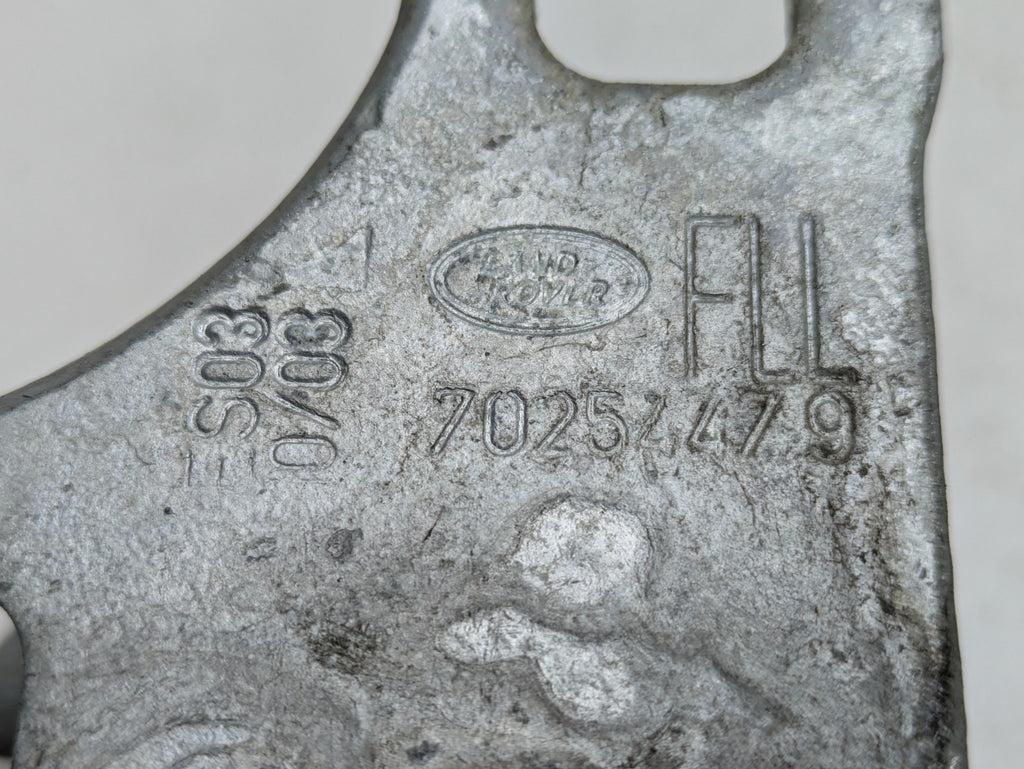 2003 - 2005 LAND ROVER RANGE ROVER OEM DOOR HINGE SET UPPER AND LOWER FRONT LEFT