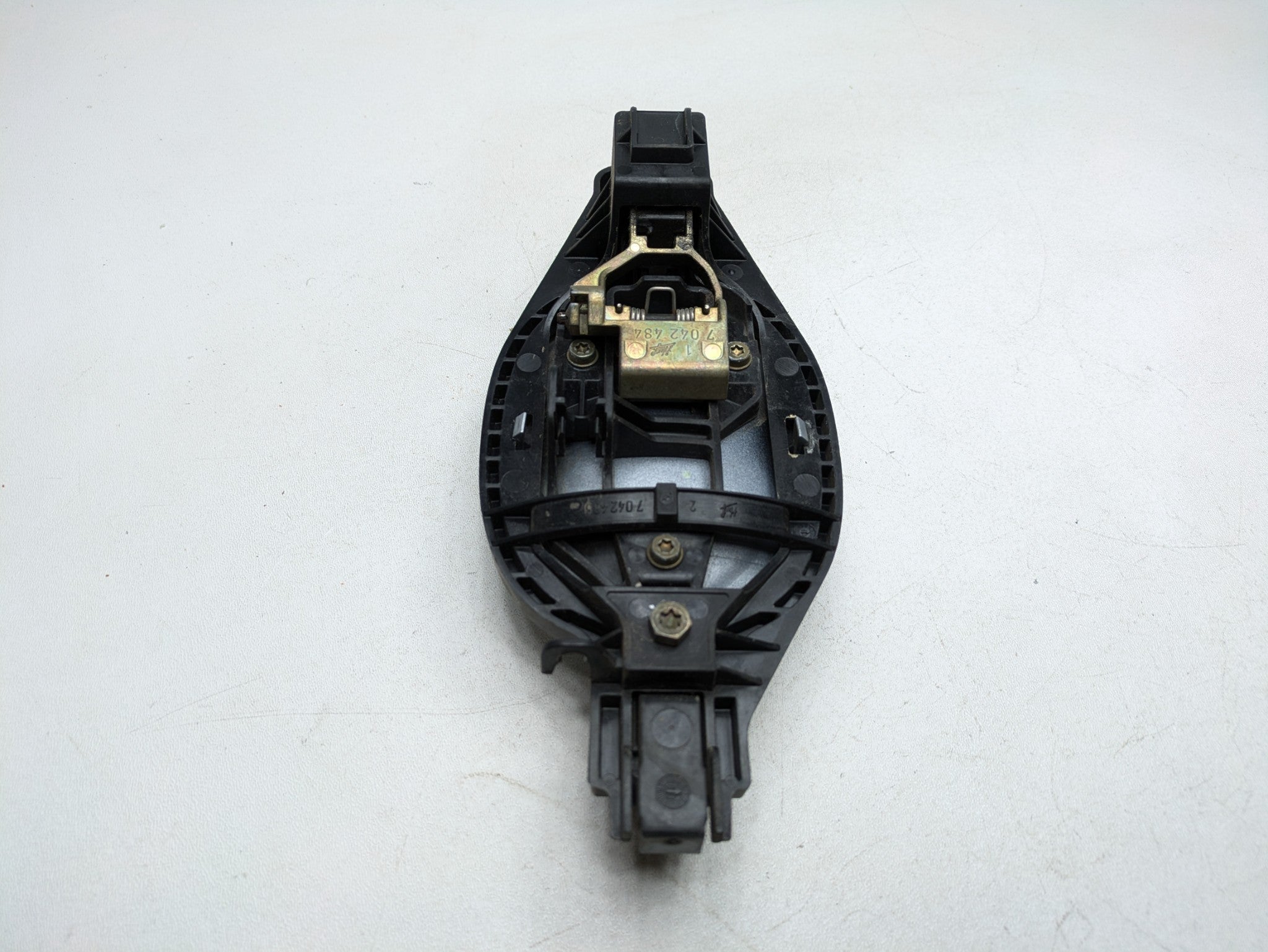 03-05 LAND ROVER RANGE ROVER OEM EXTERIOR DOOR HANDLE REAR RIGHT PASSENGER SIDE
