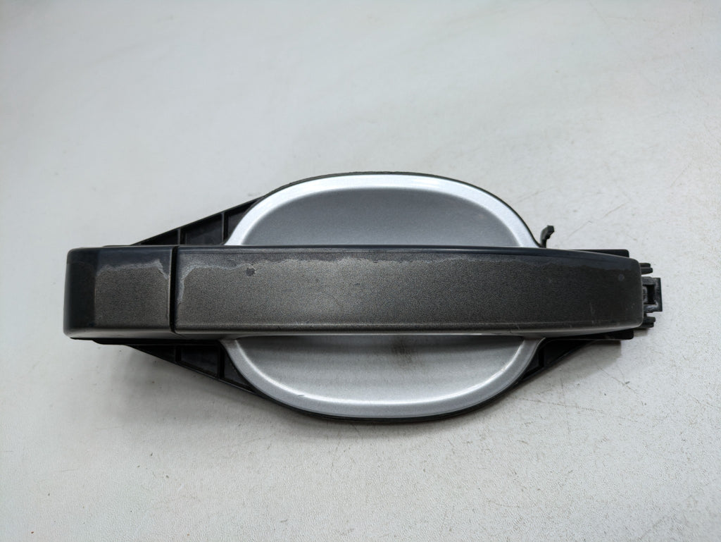 2003 - 2005 LAND ROVER RANGE ROVER OEM EXTERIOR DOOR HANDLE FRONT RIGHT SIDE