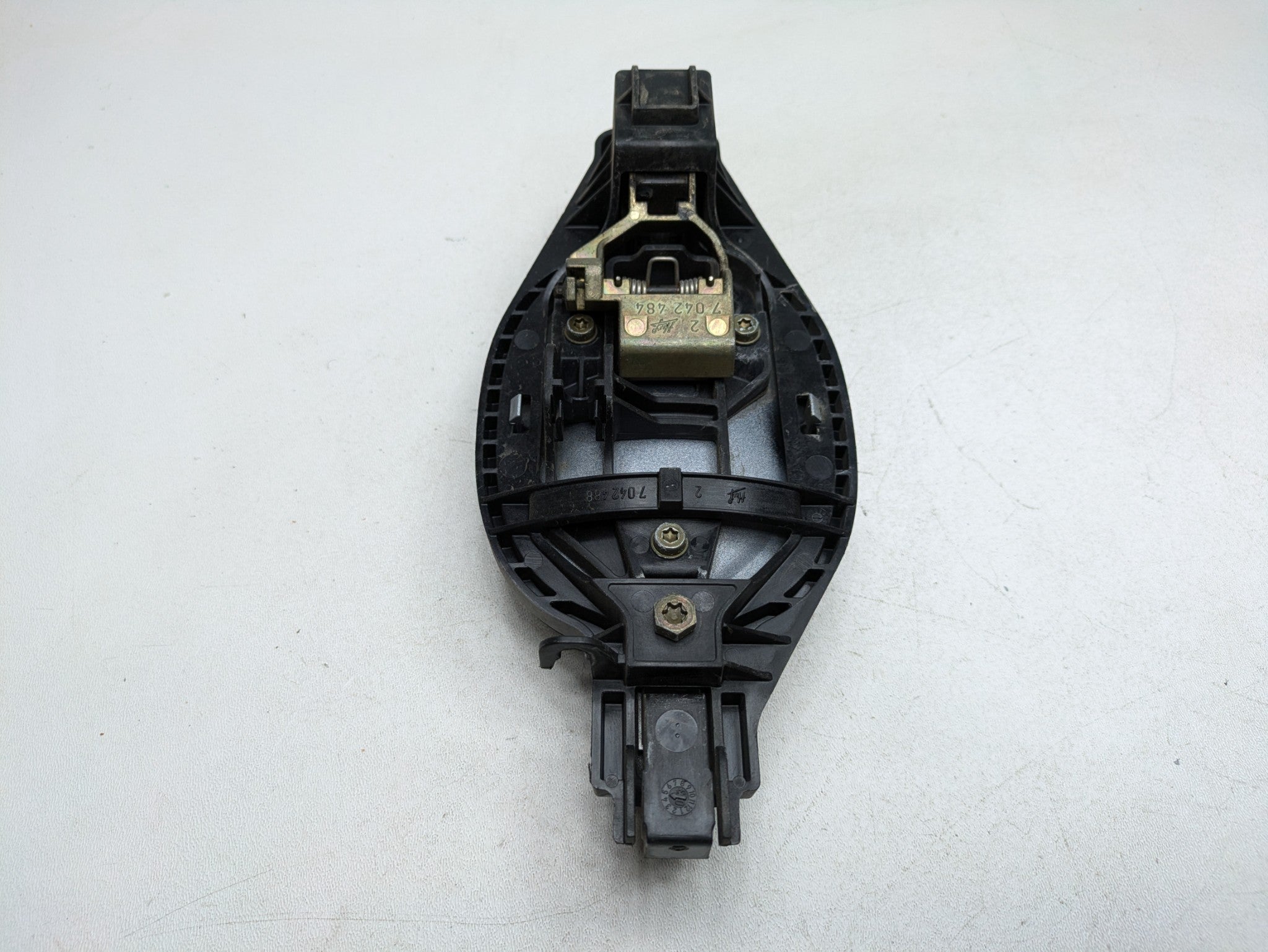 2003 - 2005 LAND ROVER RANGE ROVER OEM EXTERIOR DOOR HANDLE FRONT RIGHT SIDE