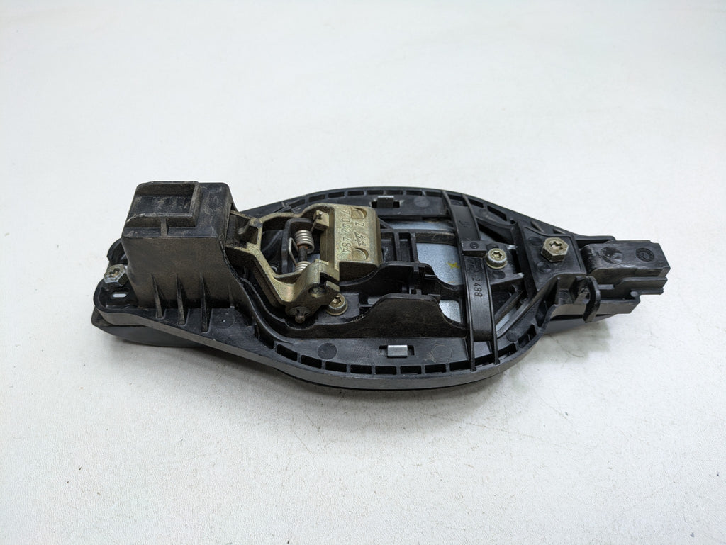 2003 - 2005 LAND ROVER RANGE ROVER OEM EXTERIOR DOOR HANDLE FRONT RIGHT SIDE