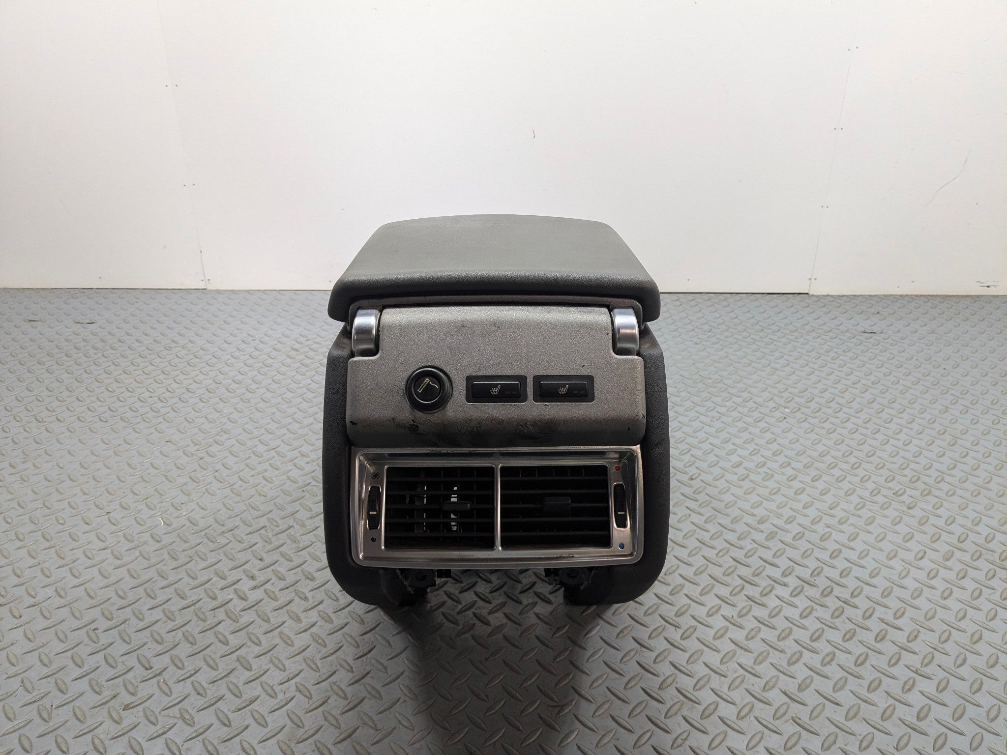 2003 - 2005 LAND ROVER RANGE ROVER OEM CENTRE CONSOLE ARMREST BLACK ASSEMBLY