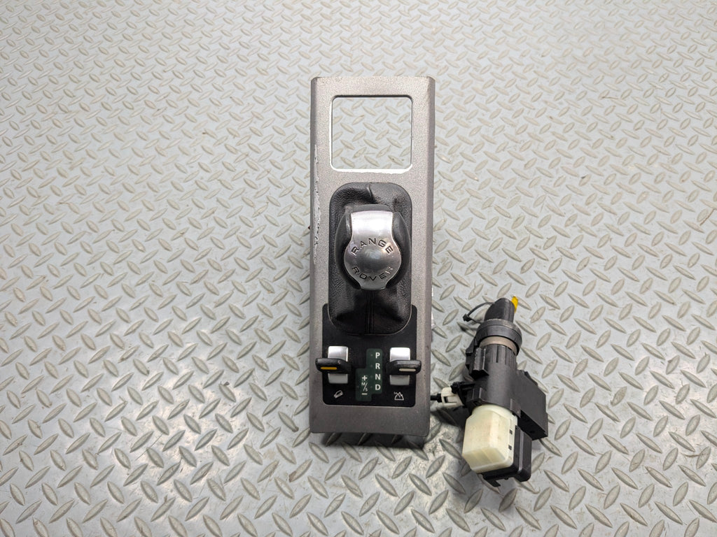 2003 - 2005 LAND ROVER RANGE ROVER OEM AUTOMATIC TRANSMISSION GEAR FLOOR SHIFTER