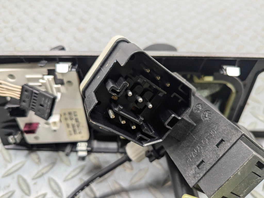 2003 - 2005 LAND ROVER RANGE ROVER OEM AUTOMATIC TRANSMISSION GEAR FLOOR SHIFTER