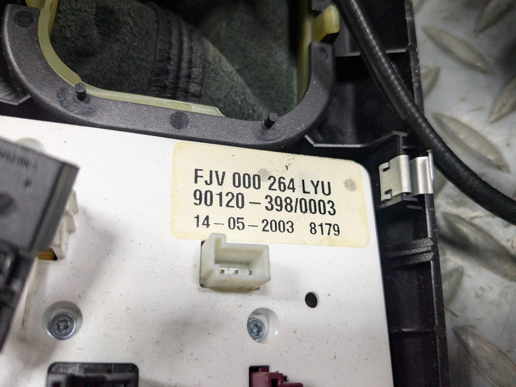 2003 - 2005 LAND ROVER RANGE ROVER OEM AUTOMATIC TRANSMISSION GEAR FLOOR SHIFTER