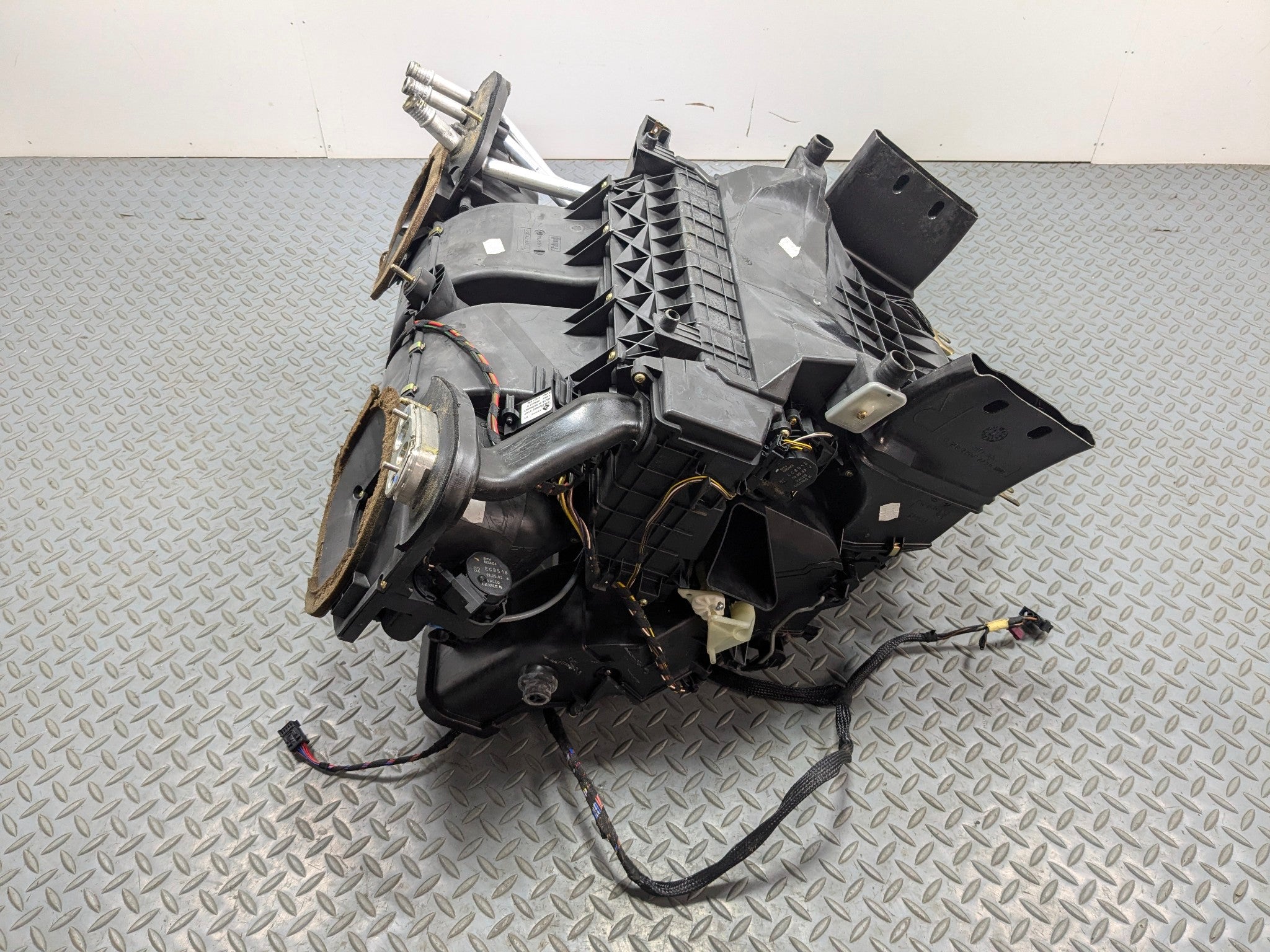 03 - 05 LAND ROVER RANGE ROVER OEM HVAC AC EVAPORATOR CLIMATE HEATER ASSEMBLY
