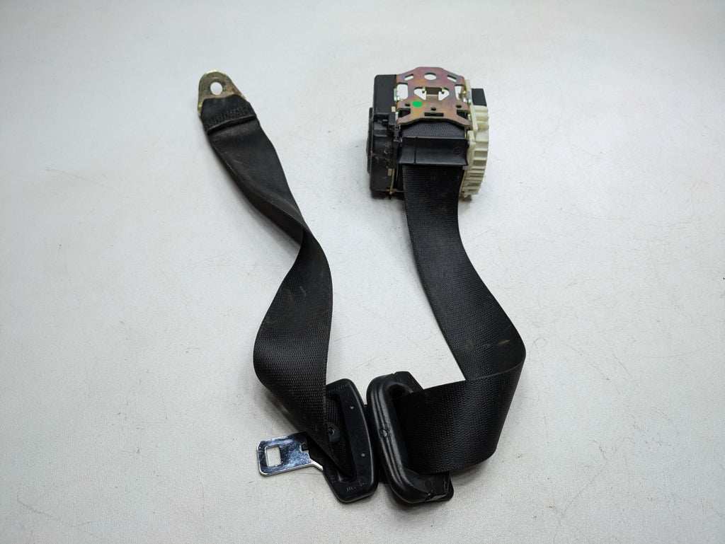 2003 - 2005 LAND ROVER RANGE ROVER OEM SEAT BELT RETRACTOR BLACK REAR RIGHT SIDE