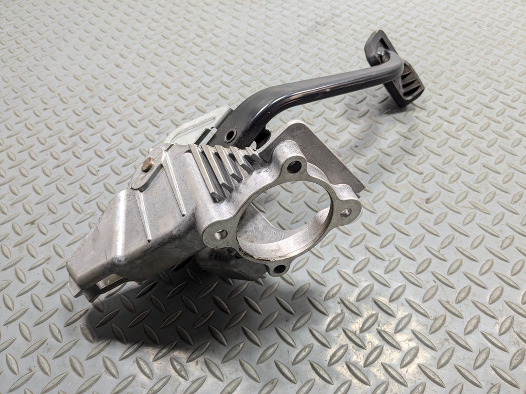 2003 - 2005 LAND ROVER RANGE ROVER OEM FOOT BRAKE PEDAL WITH SUPPORT BRACKET