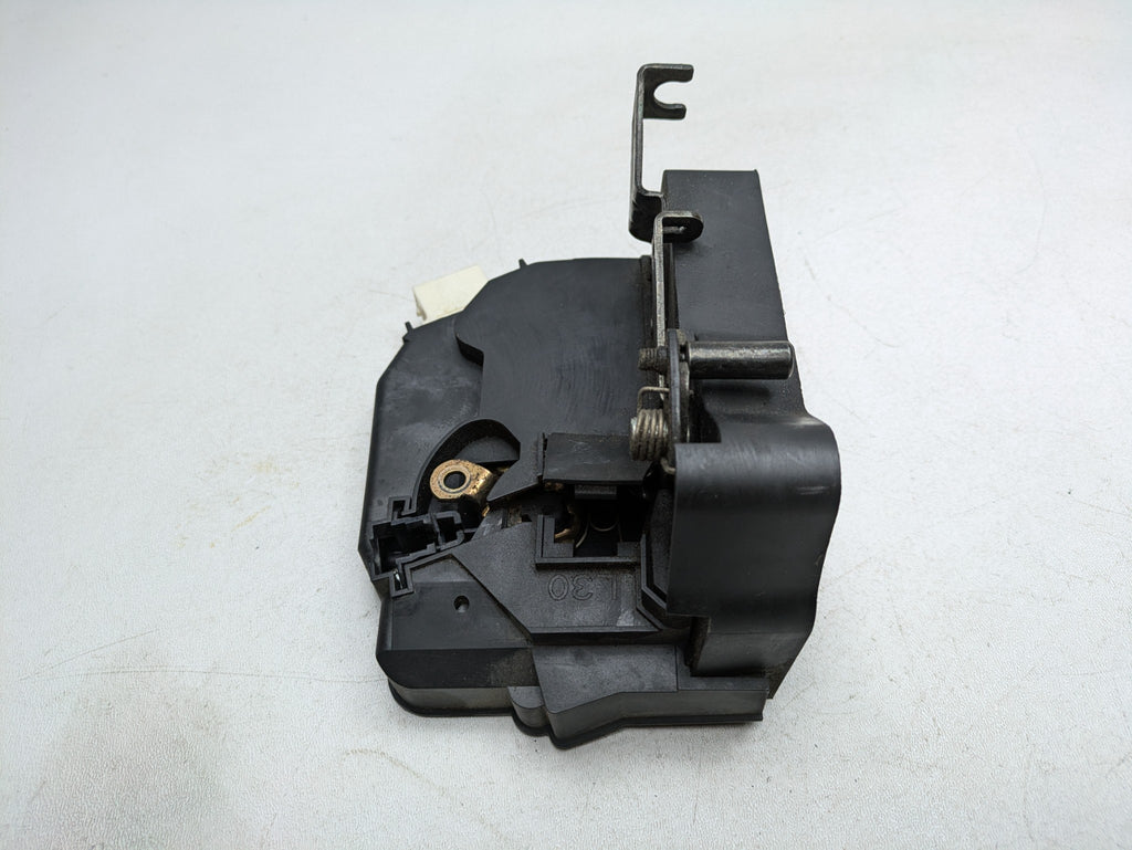 2003 - 2005 LAND ROVER RANGE ROVER OEM DOOR LOCK LATCH ACTUATOR FRONT RIGHT SIDE