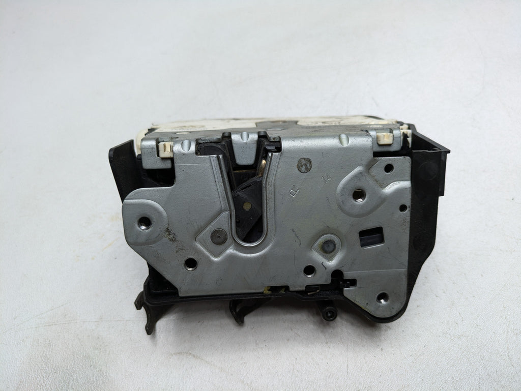 2003 - 2005 LAND ROVER RANGE ROVER OEM DOOR LOCK LATCH ACTUATOR FRONT RIGHT SIDE