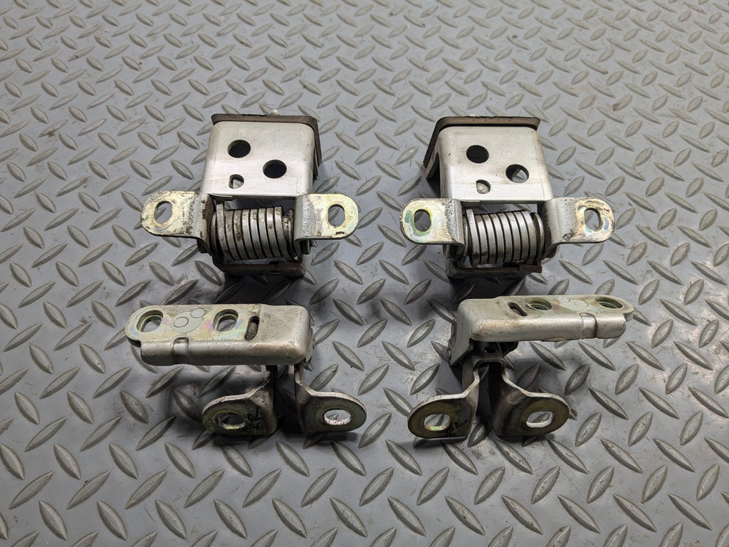03 - 05 LAND ROVER RANGE ROVER OEM TAILGATE TRUNK HINGE SET REAR UPPER AND LOWER