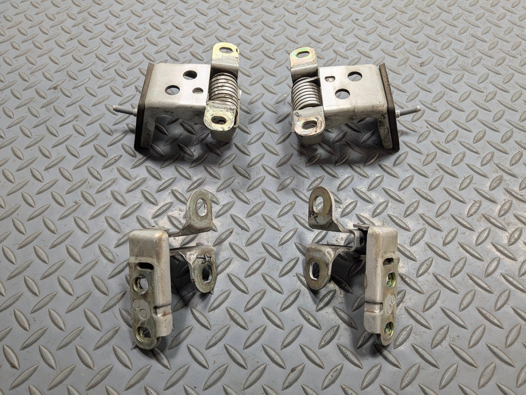 03 - 05 LAND ROVER RANGE ROVER OEM TAILGATE TRUNK HINGE SET REAR UPPER AND LOWER