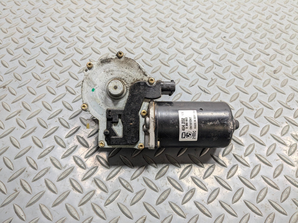 03 - 05 LAND ROVER RANGE ROVER OEM WINDSHIELD WIPER WASHER TRANSMISSION MOTOR