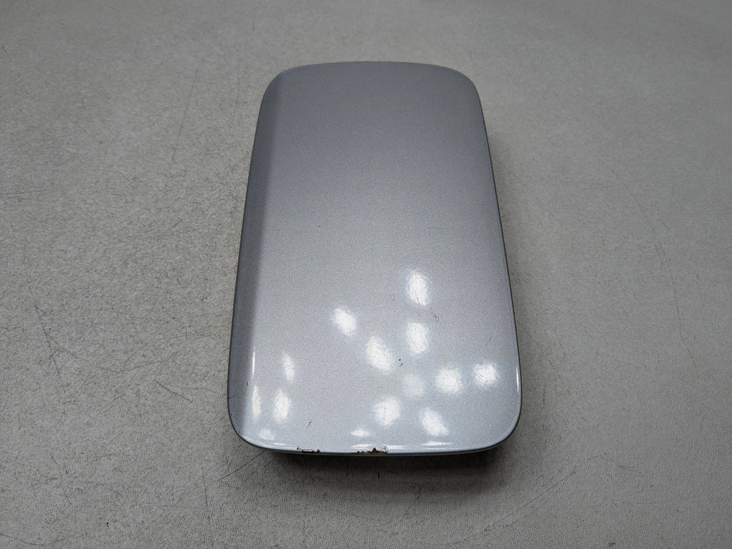 2003 - 2005 LAND ROVER RANGE ROVER OEM GAS FUEL TANK DOOR FILLER DOOR LID COVER