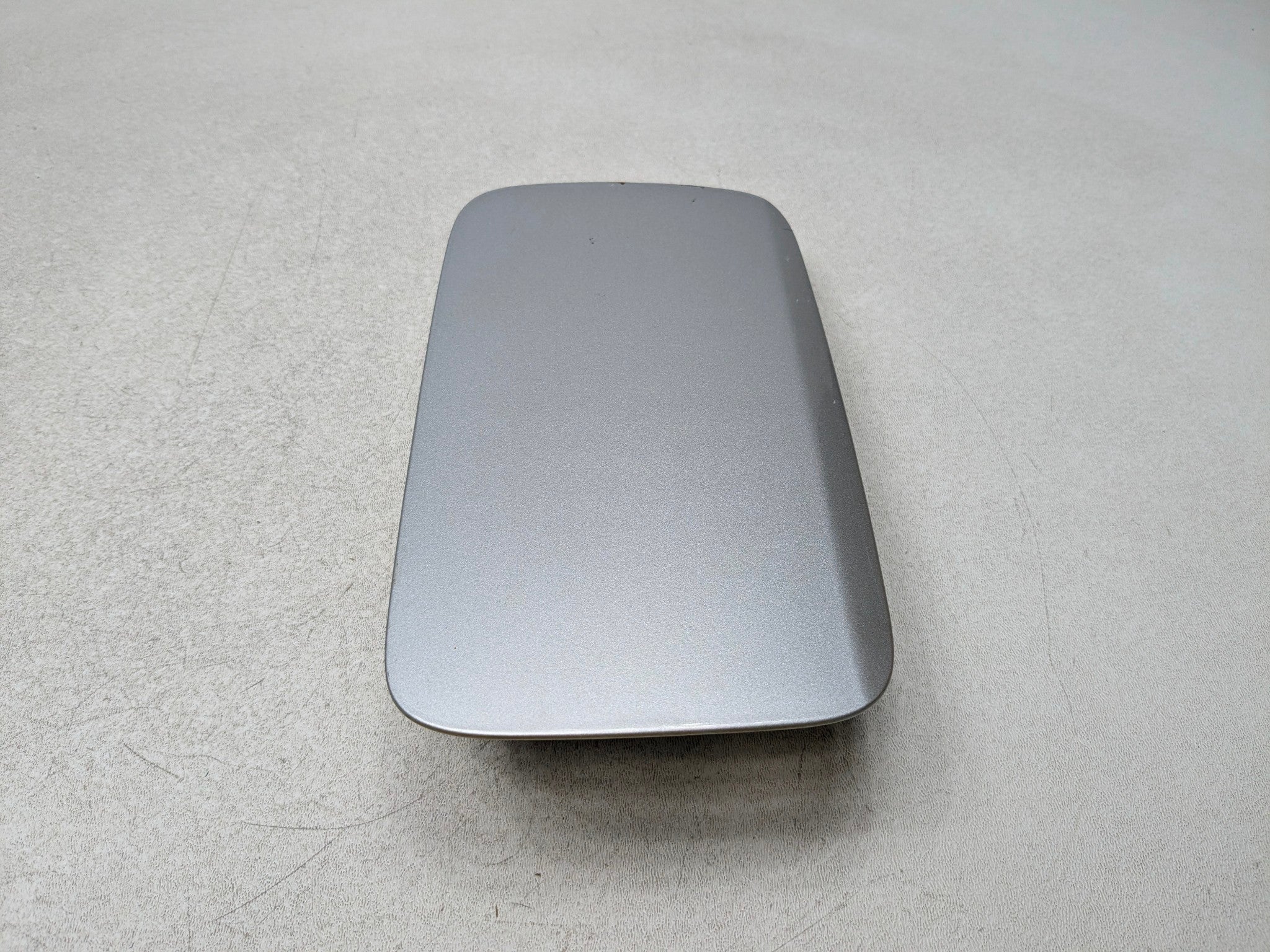 2003 - 2005 LAND ROVER RANGE ROVER OEM GAS FUEL TANK DOOR FILLER DOOR LID COVER