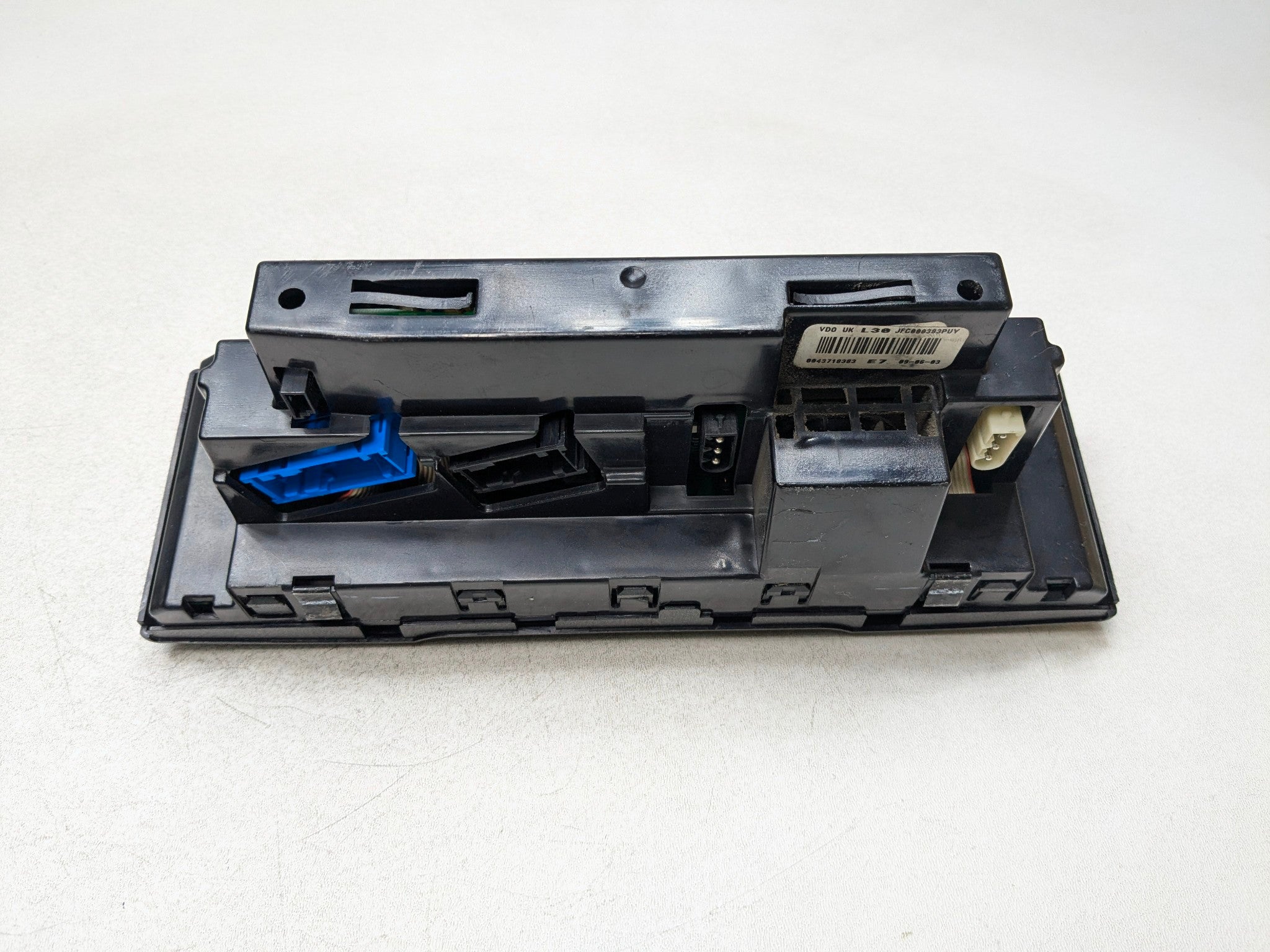 03 - 05 LAND RANGE ROVER OEM AC HEATER TEMPERATURE CONTROL SWITCH PANEL FRONT