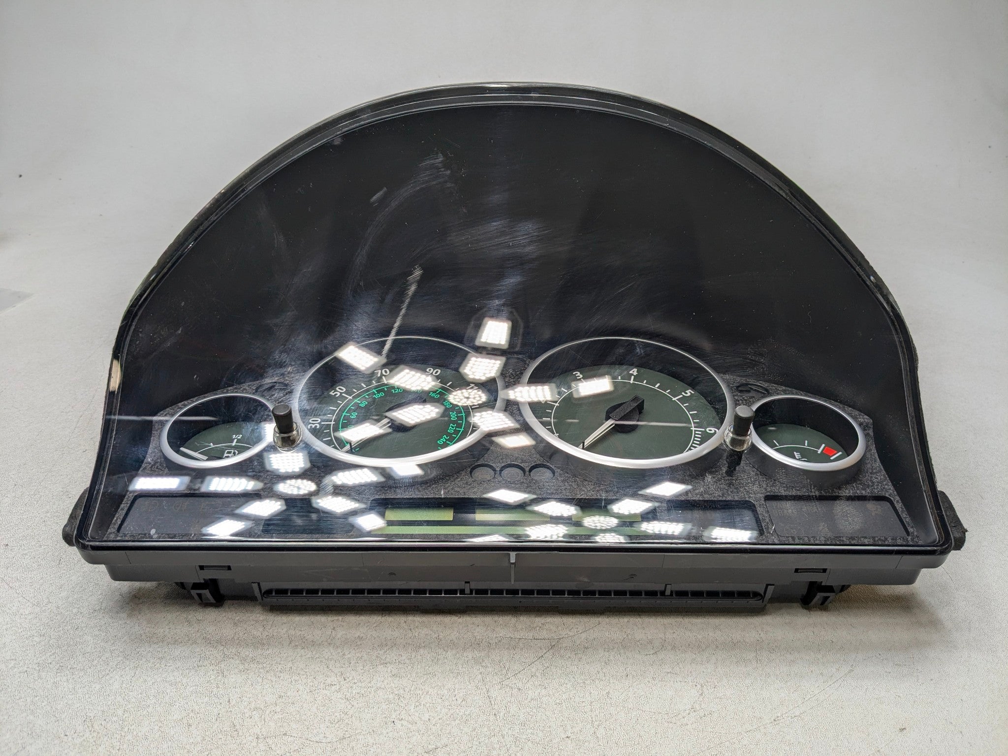 2003 - 2005 LAND ROVER RANGE ROVER OEM SPEEDOMETER INSTRUMENT GAUGES CLUSTER