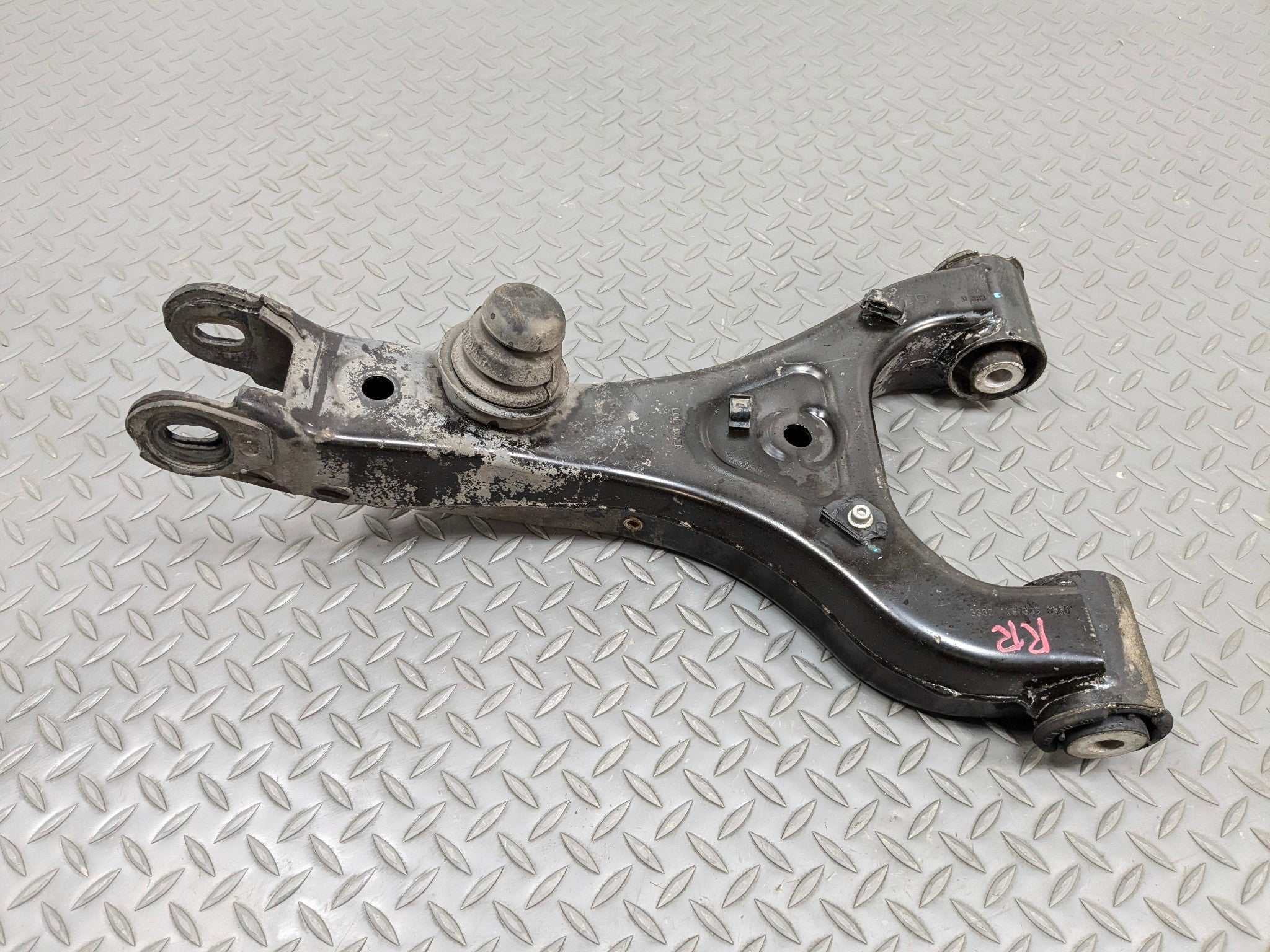 03 - 05 LAND ROVER RANGE ROVER OEM UPPER CONTROL ARM REAR RIGHT PASSENGER SIDE