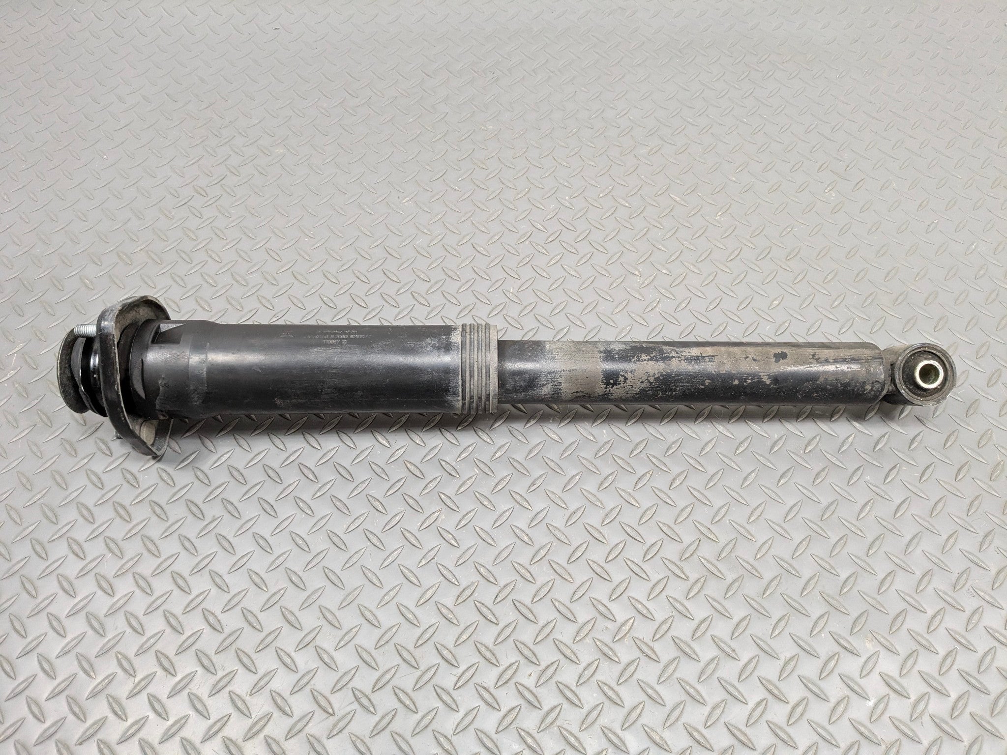 03 - 05 LAND ROVER RANGE ROVER OEM SHOCK ABSORBER STRUT REAR LEFT DRIVER SIDE