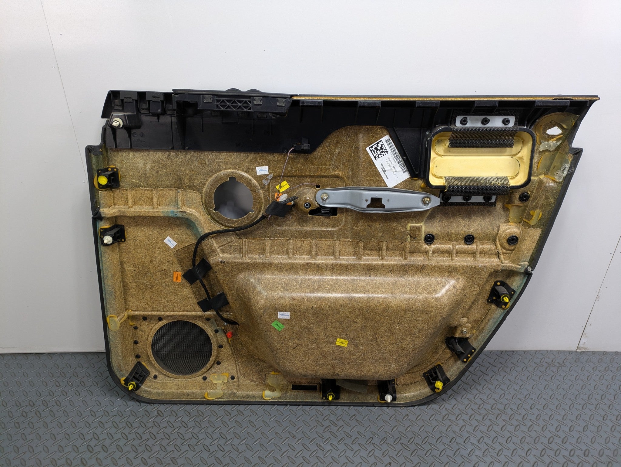 2003 - 2005 LAND ROVER RANGE ROVER OEM INTERIOR DOOR TRIM PANEL FRONT LEFT SIDE