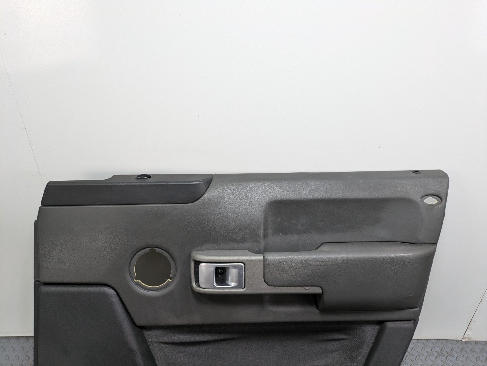 2003 - 2005 LAND ROVER RANGE ROVER OEM INTERIOR DOOR TRIM PANEL FRONT RIGHT SIDE