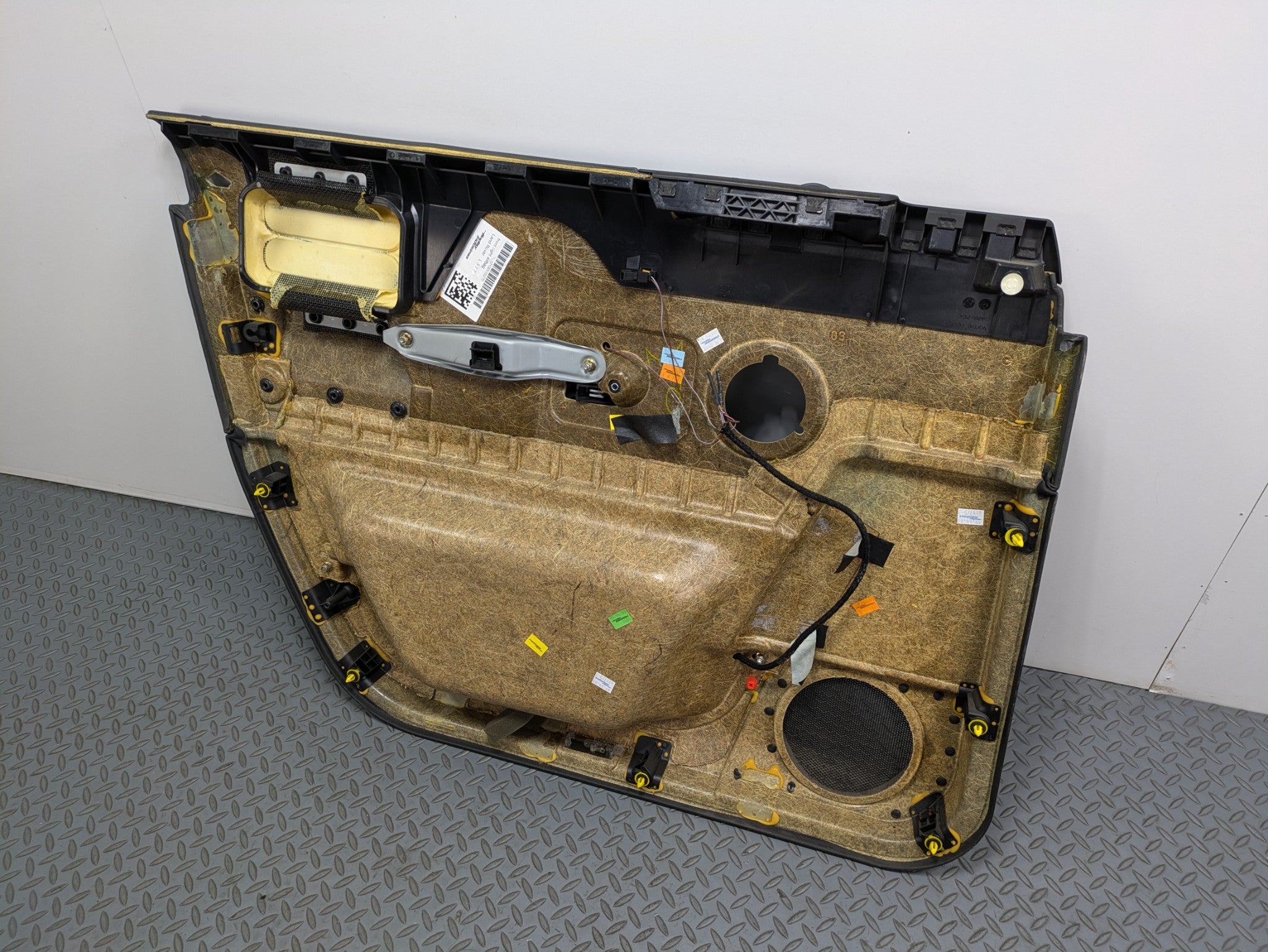 2003 - 2005 LAND ROVER RANGE ROVER OEM INTERIOR DOOR TRIM PANEL FRONT RIGHT SIDE