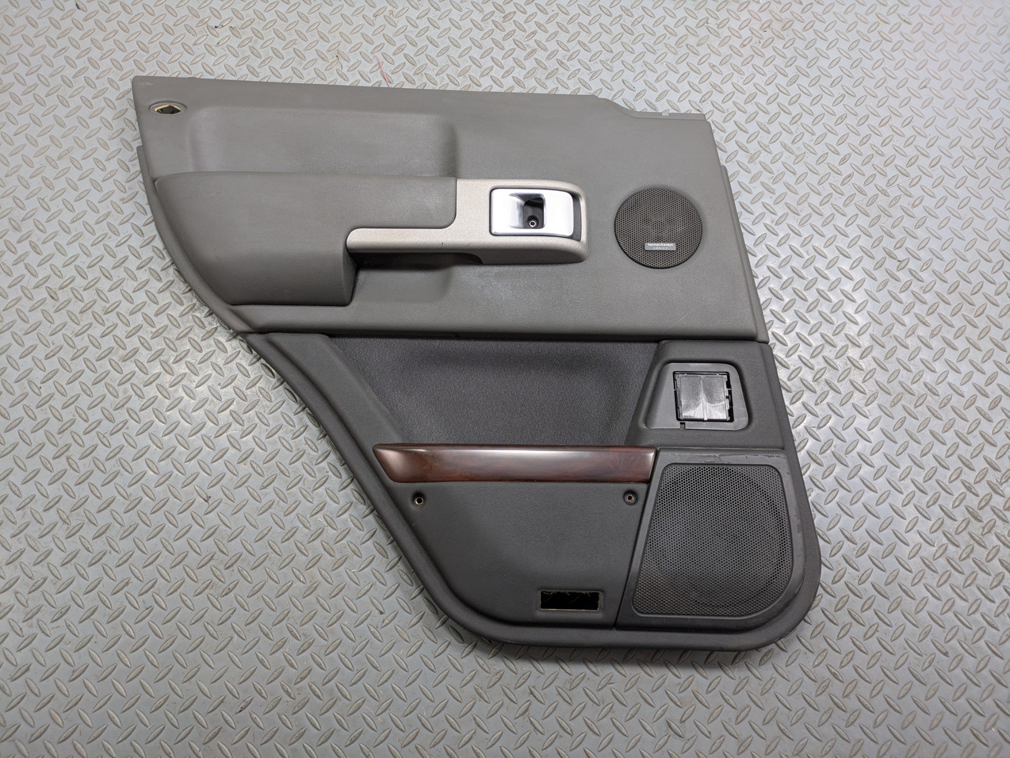 2003 - 2005 LAND ROVER RANGE ROVER OEM INTERIOR DOOR TRIM PANEL REAR LEFT SIDE