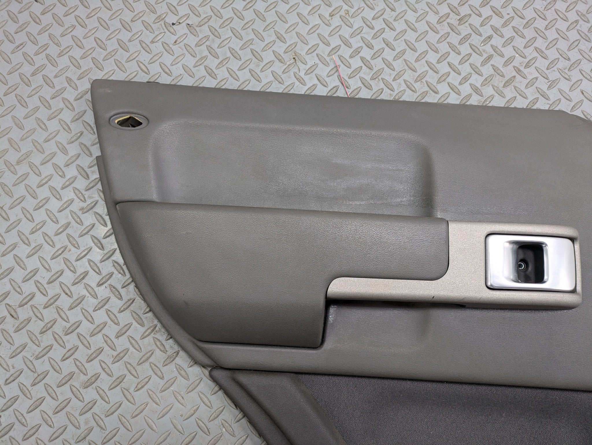 2003 - 2005 LAND ROVER RANGE ROVER OEM INTERIOR DOOR TRIM PANEL REAR LEFT SIDE