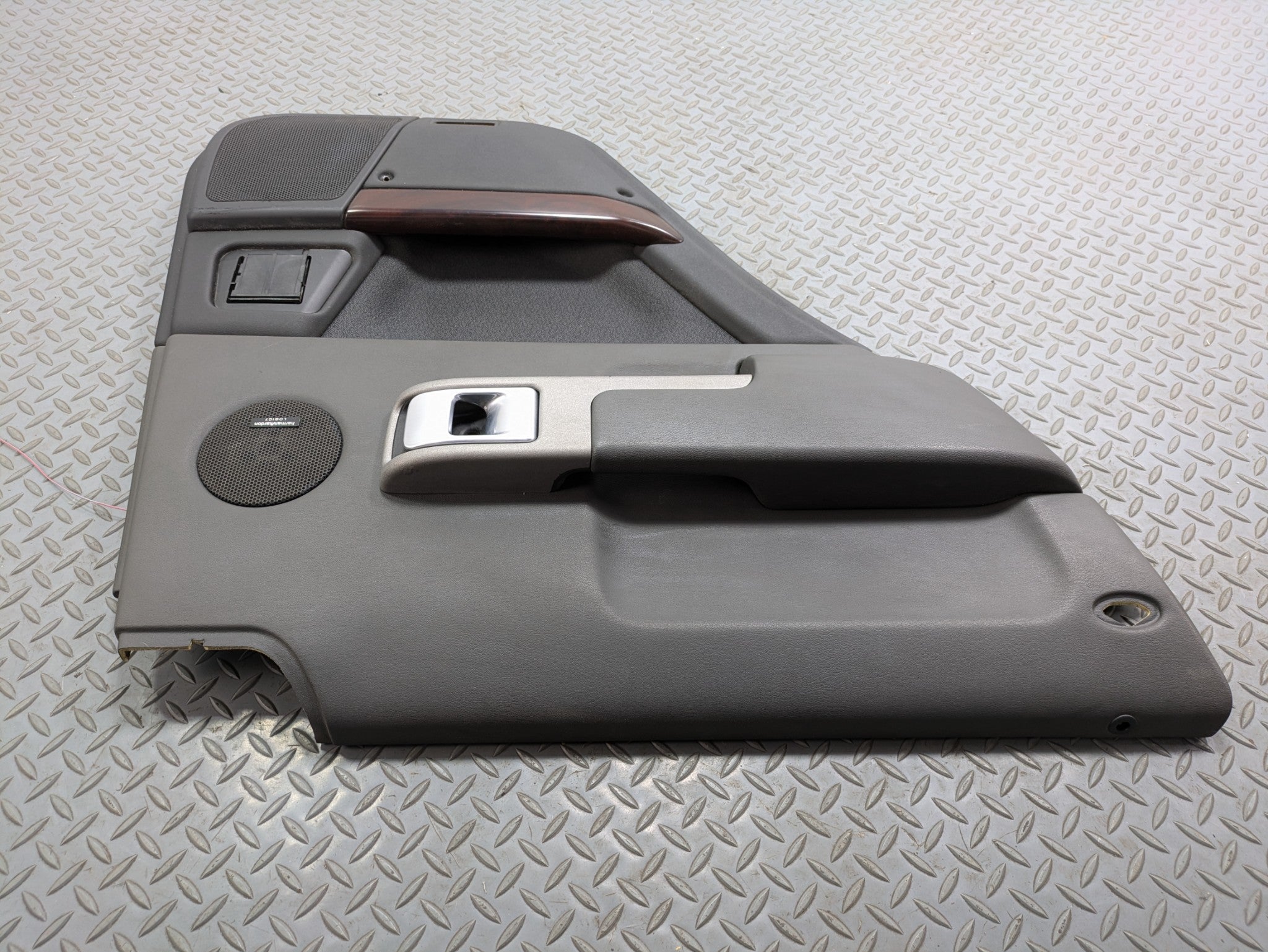 2003 - 2005 LAND ROVER RANGE ROVER OEM INTERIOR DOOR TRIM PANEL REAR LEFT SIDE