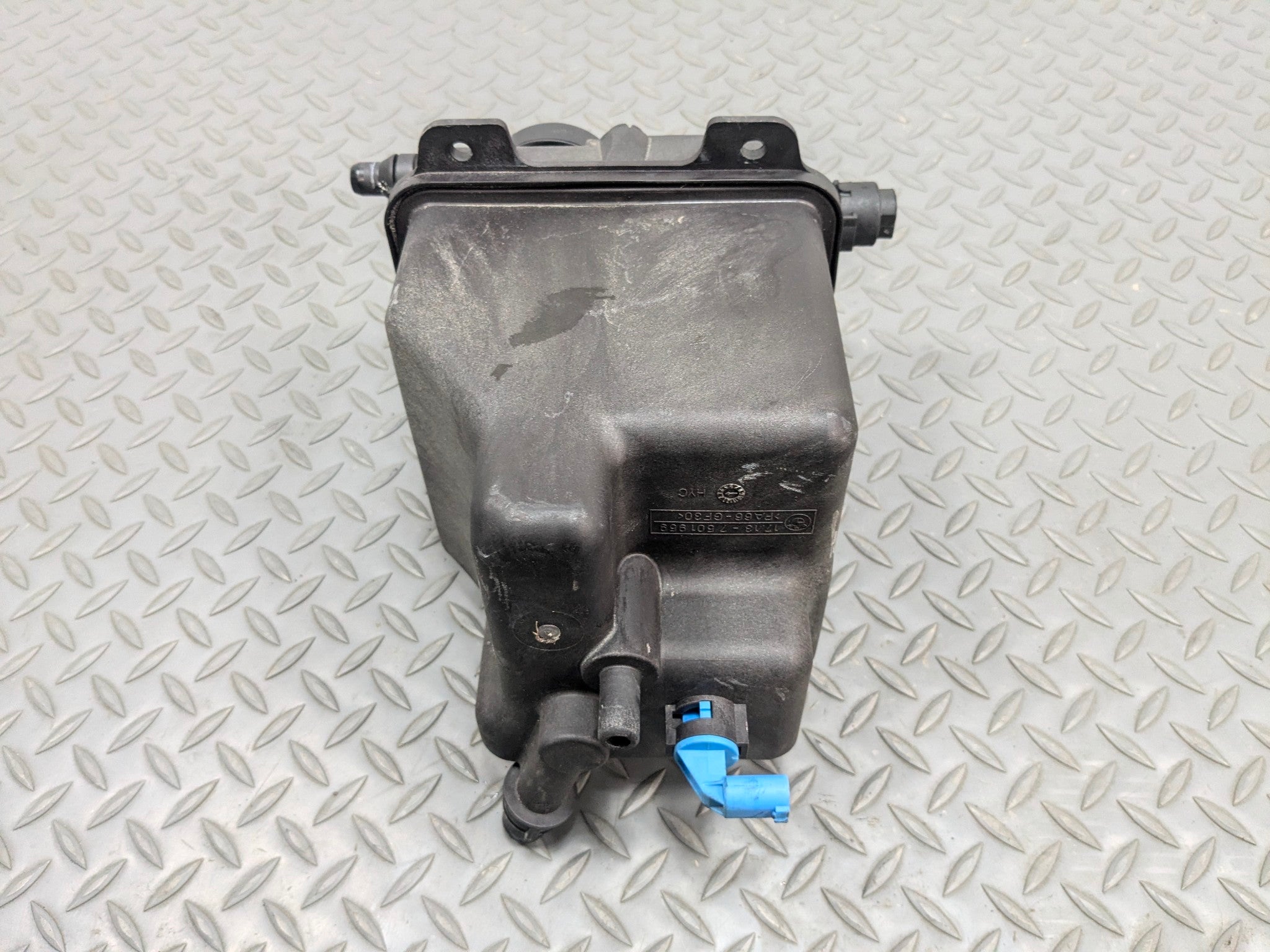 2003 - 2005 LAND ROVER RANGE ROVER OEM COOLANT RECOVERY BOTTLE RESERVOIR TANK