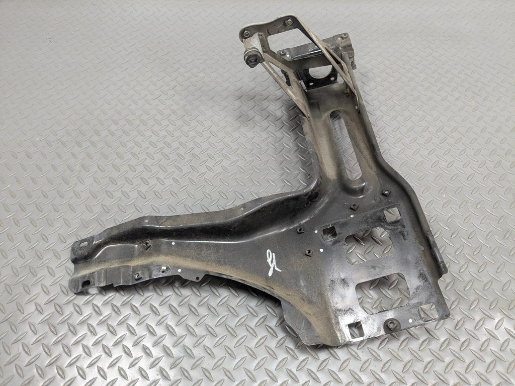 03 - 05 LAND ROVER RANGE ROVER OEM RADIATOR SUPPORT HEADLIGHT BRACKET FRONT LEFT