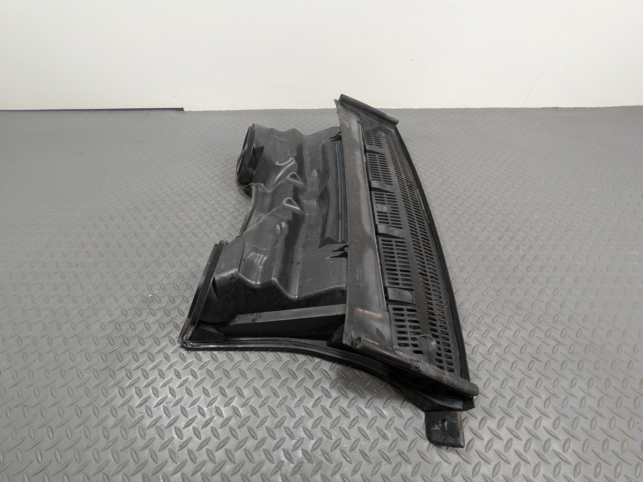 03 - 05 LAND ROVER RANGE ROVER OEM CABIN AIR FILTER CLEANER MICROFILTER HOUSING