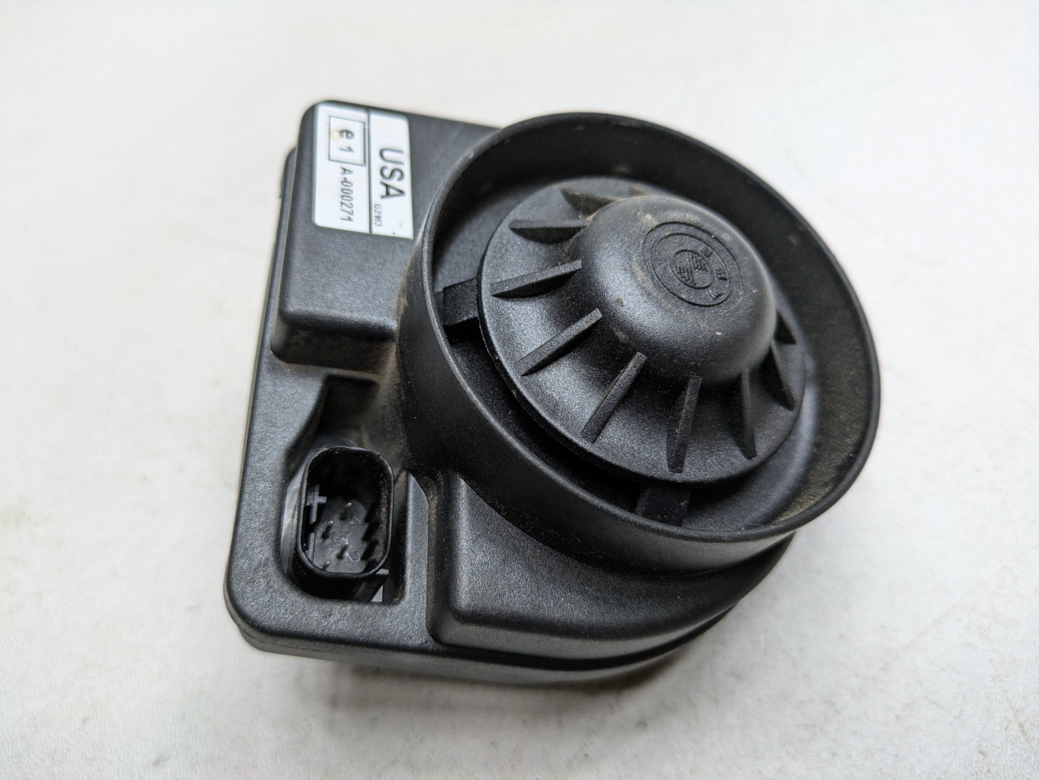 2003 - 2005 LAND ROVER RANGE ROVER OEM ANTI THEFT ALARM SIREN HORN SPEAKER