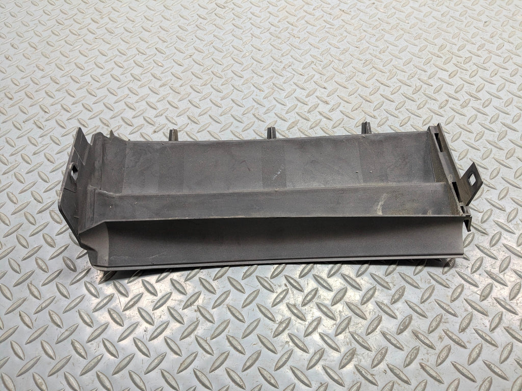 2003 - 2005 LAND ROVER RANGE ROVER OEM FENDER GRILLE VENT TRIM FRONT LEFT SIDE