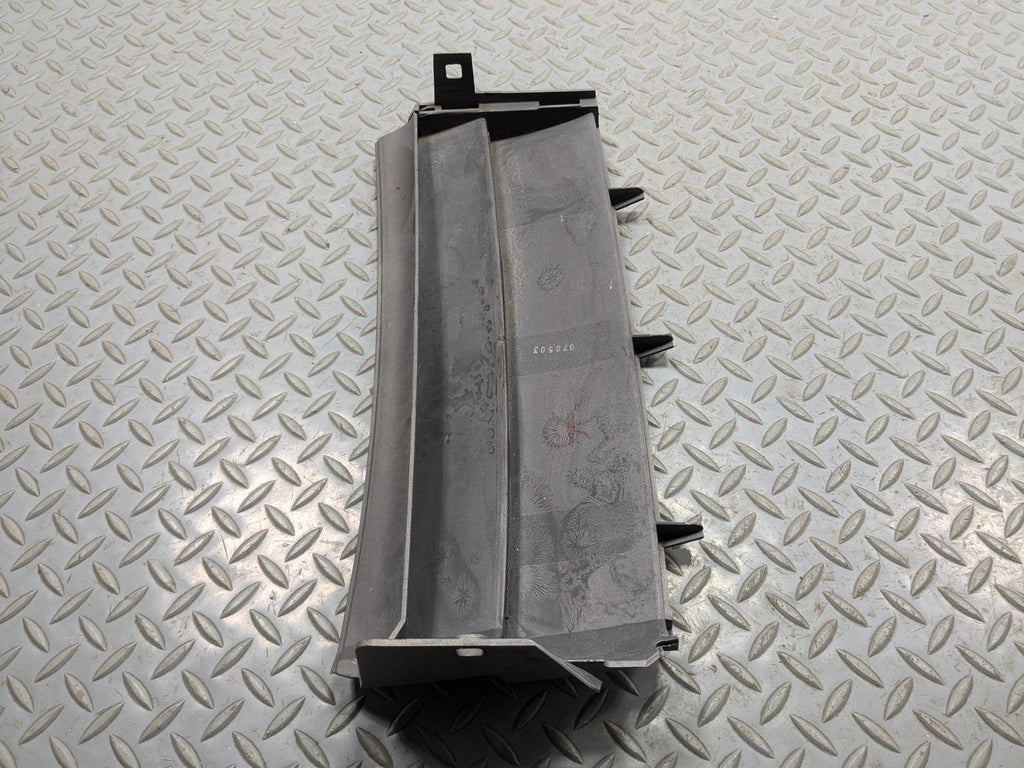 2003 - 2005 LAND ROVER RANGE ROVER OEM FENDER GRILLE VENT TRIM FRONT RIGHT SIDE