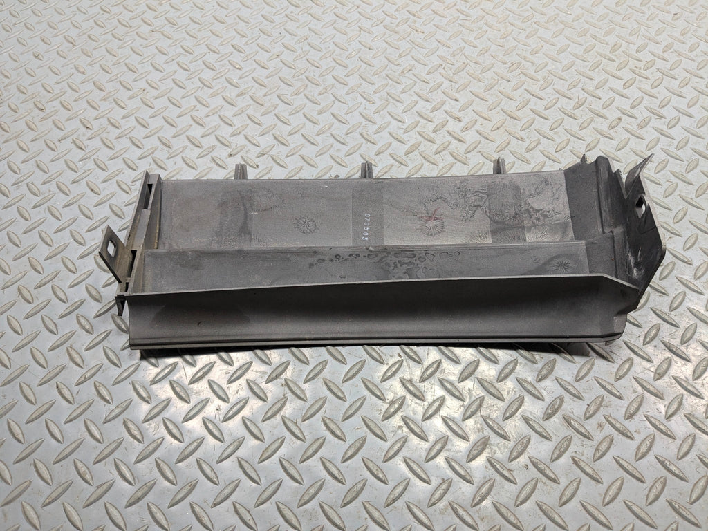 2003 - 2005 LAND ROVER RANGE ROVER OEM FENDER GRILLE VENT TRIM FRONT RIGHT SIDE