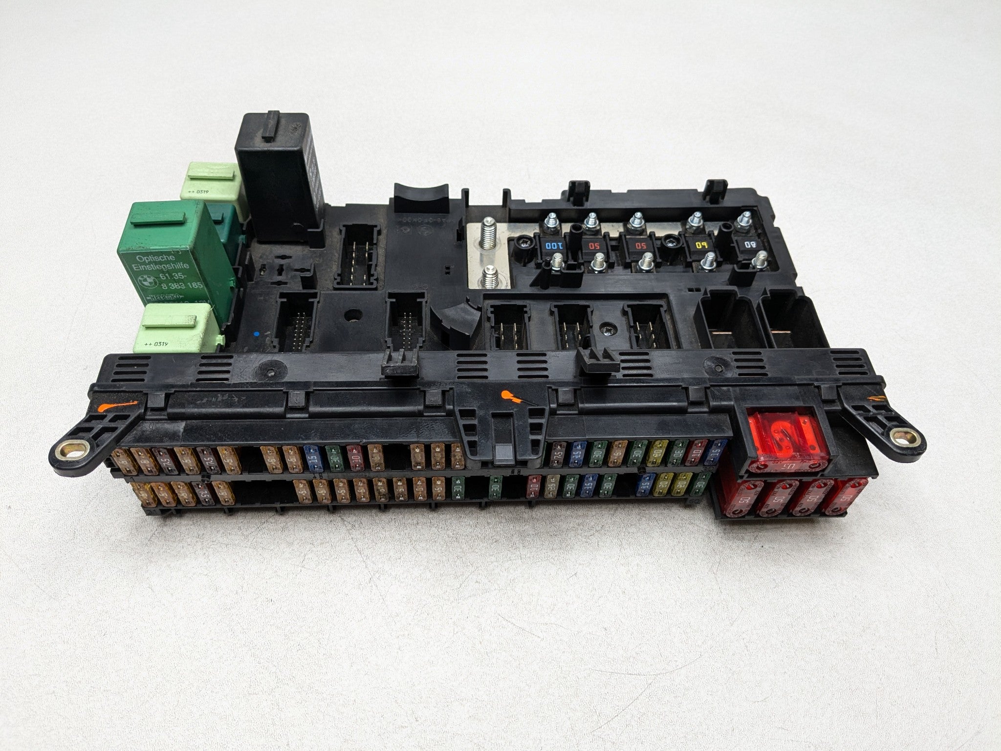 03 - 05 LAND ROVER RANGE ROVER OEM CABIN FUSE BOX INTERIOR RELAY JUNCTION BLOCK