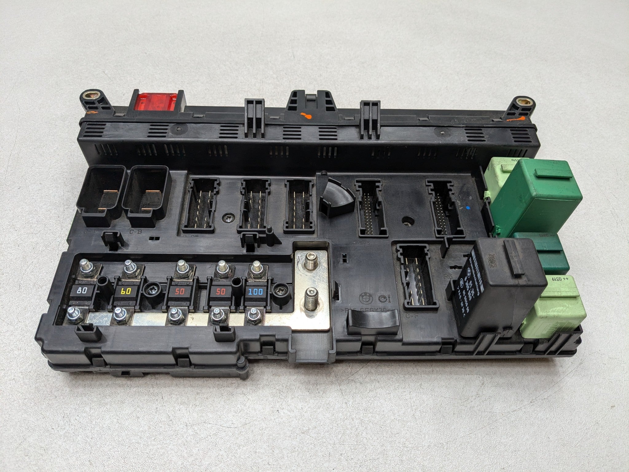 03 - 05 LAND ROVER RANGE ROVER OEM CABIN FUSE BOX INTERIOR RELAY JUNCTION BLOCK
