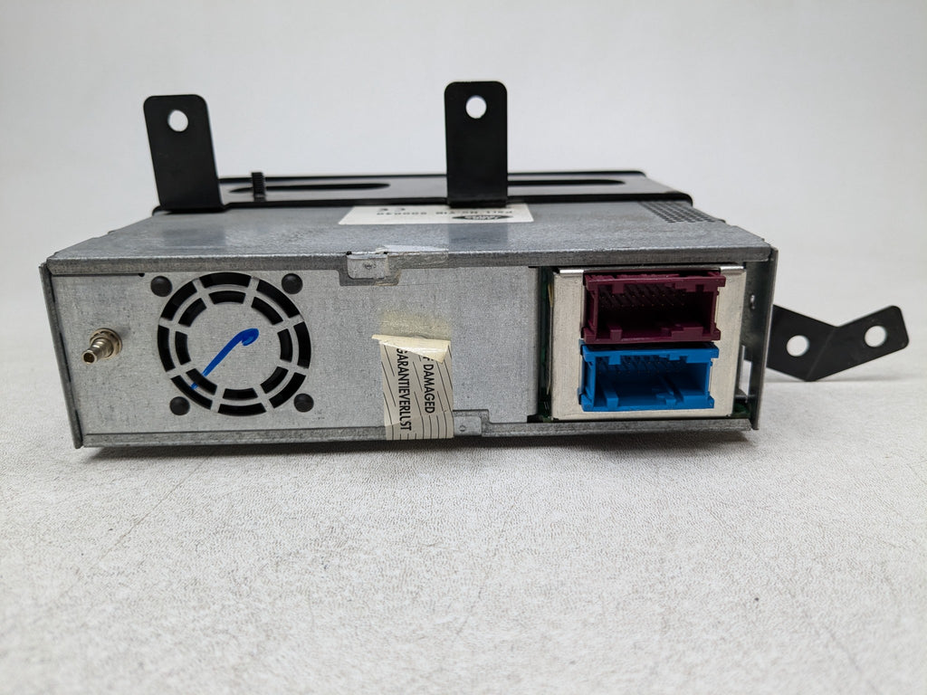 2003 - 2005 LAND ROVER RANGE ROVER OEM NAVIGATION SYSTEM DVD PLAYER CONTROL UNIT